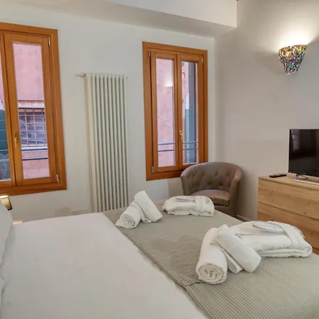 Ecco Suites Apartments-2